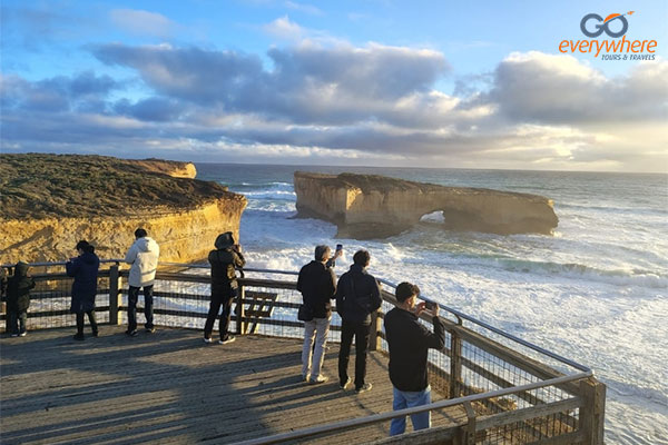 Alluring Australia & Pristine New Zealand Gallery