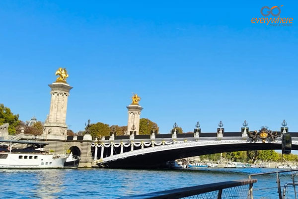 Sparkle of Europe Gallery